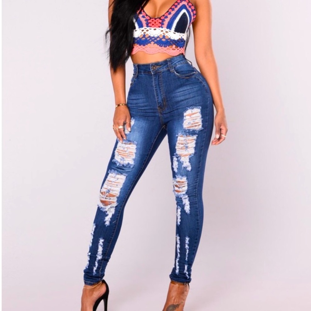 Distressed Skinny jeans